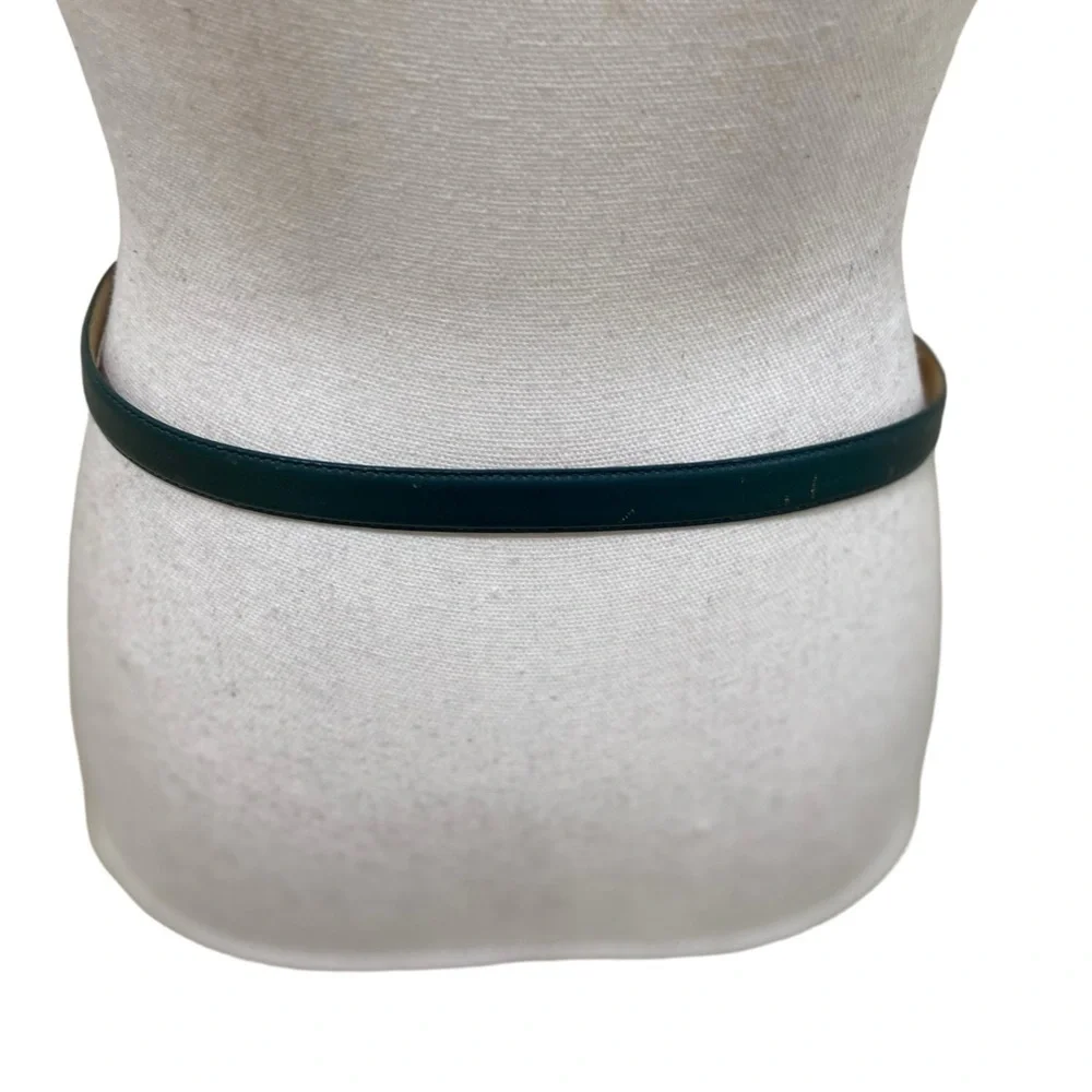 Vintage 1990’s Liz Claiborne dark green leather skinny belt 3/4 inch width large